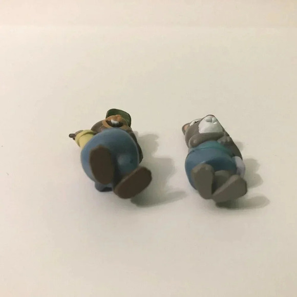 Disney  Pixar Zootopia Judy Hopps Mom and Dad Rabbit Mini Toy Figure - Picture 6 of 14